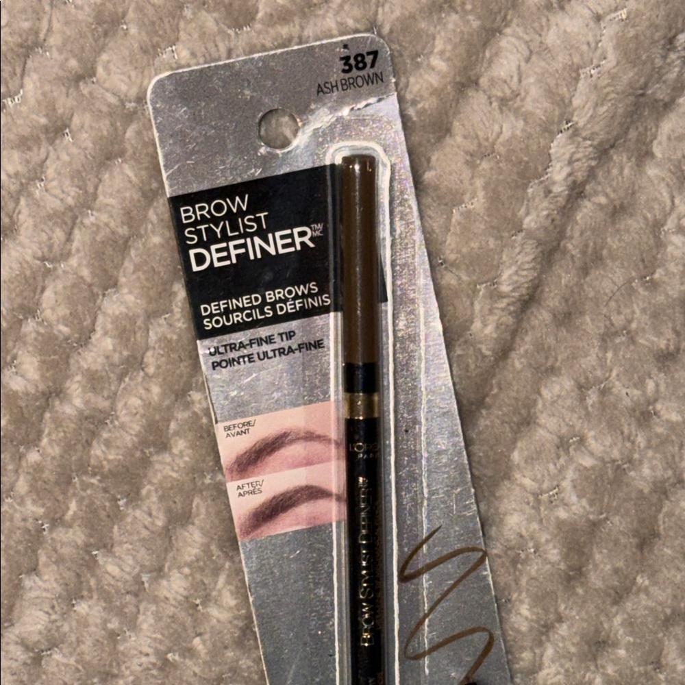New L'Oreal Brow Stylist Definer Soft Ash Brown - Picture 2 of 2